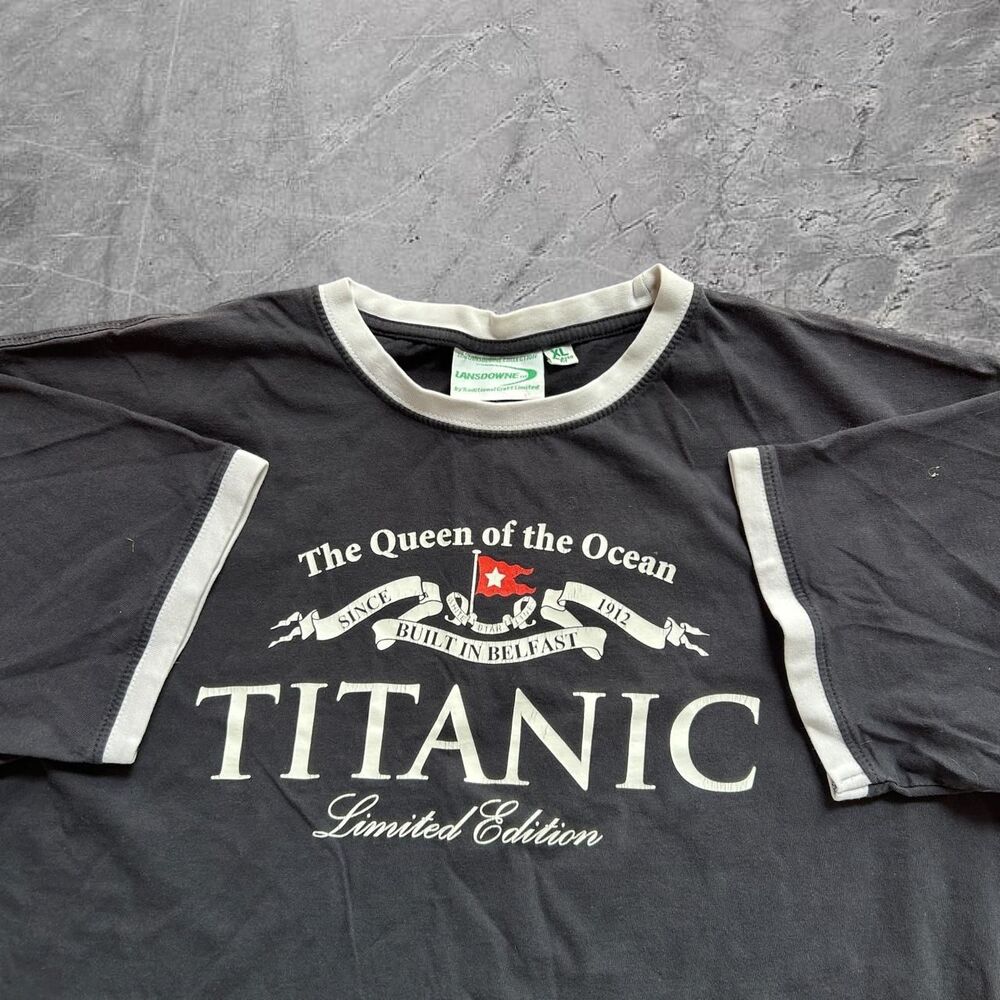 Vintage 2000s titanic movie promo black and white ringer boxy fit tee shirt